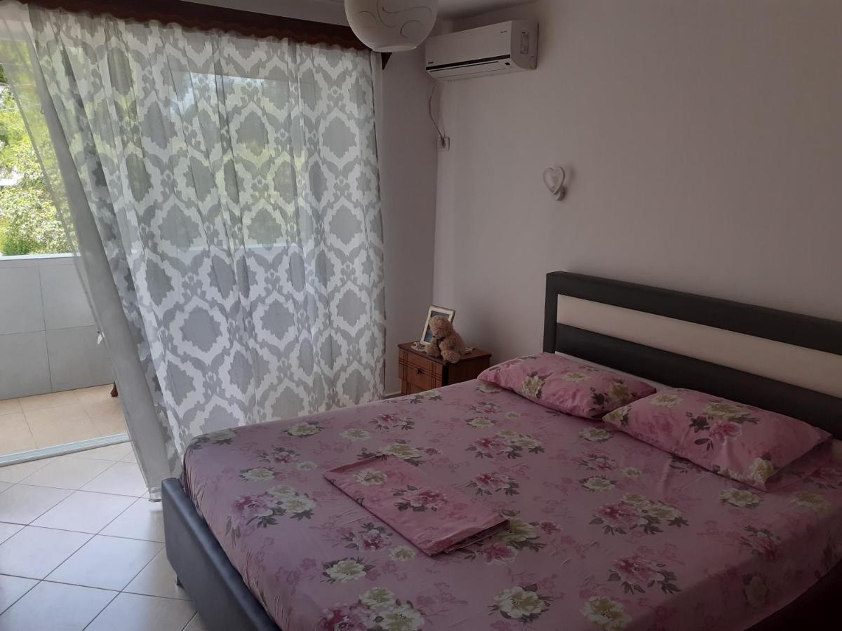 Geri Apartment Ksamil Exterior foto